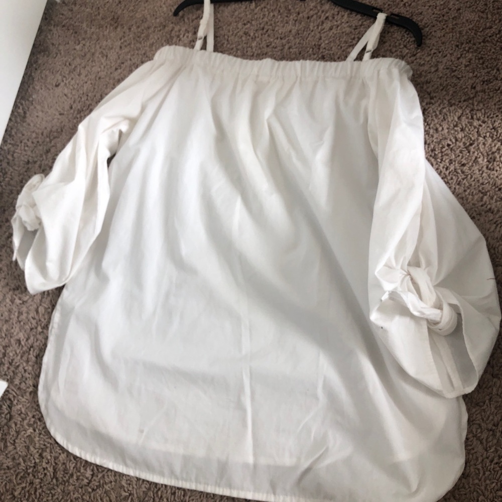 blouse - Picture 2 of 2